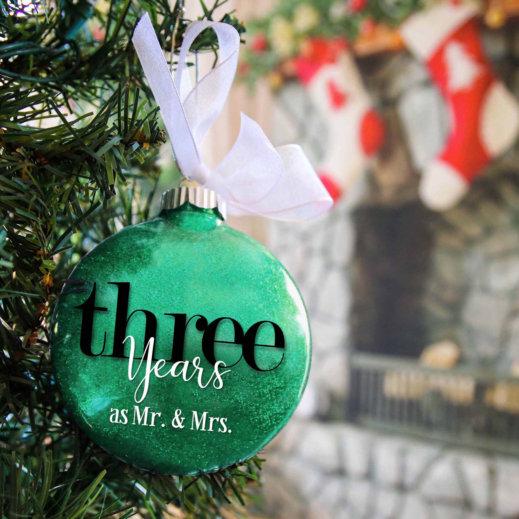 3rd Wedding Anniversary Glitter Christmas Ornament