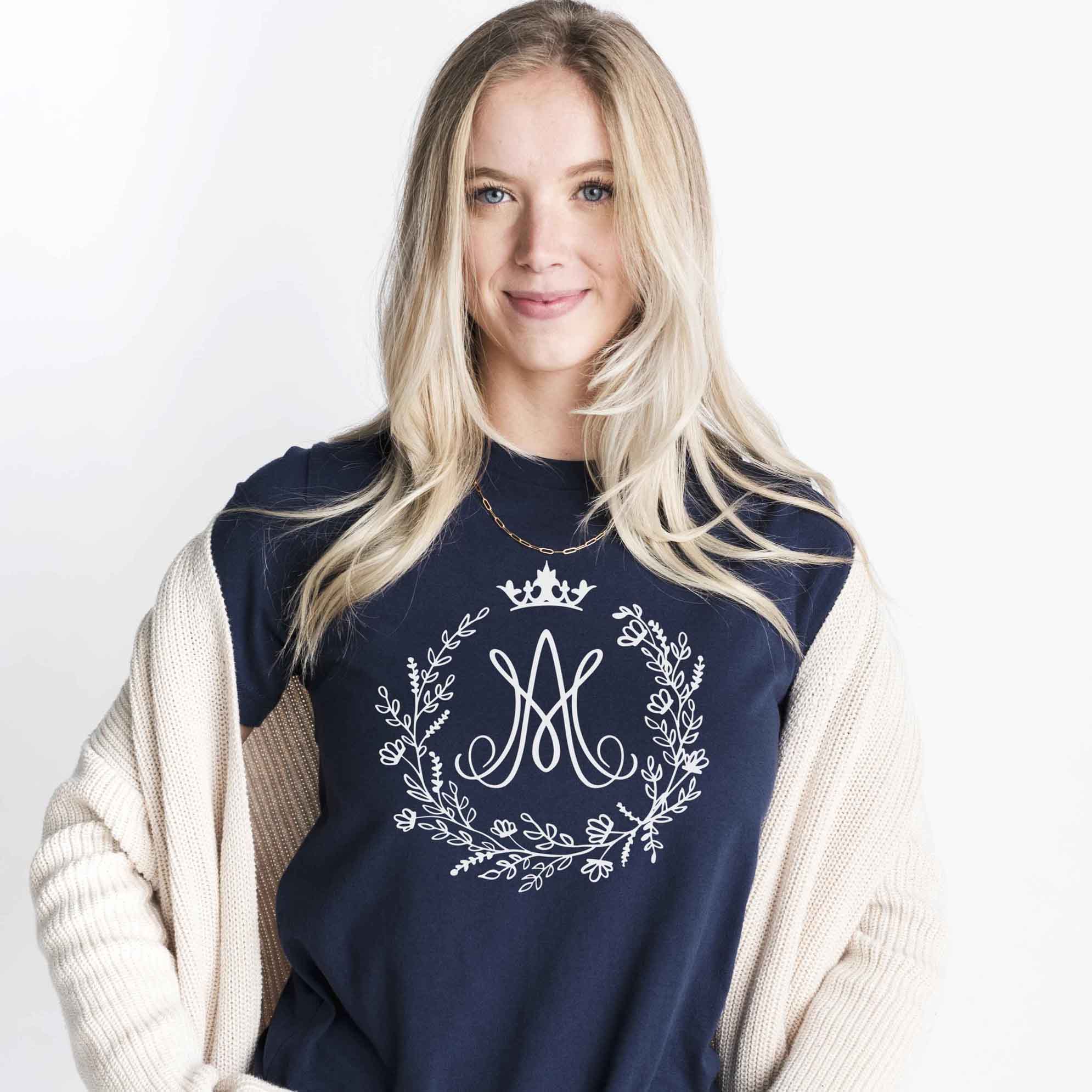 Auspice Maria Catholic Marian T-Shirt - Firefly Wishes