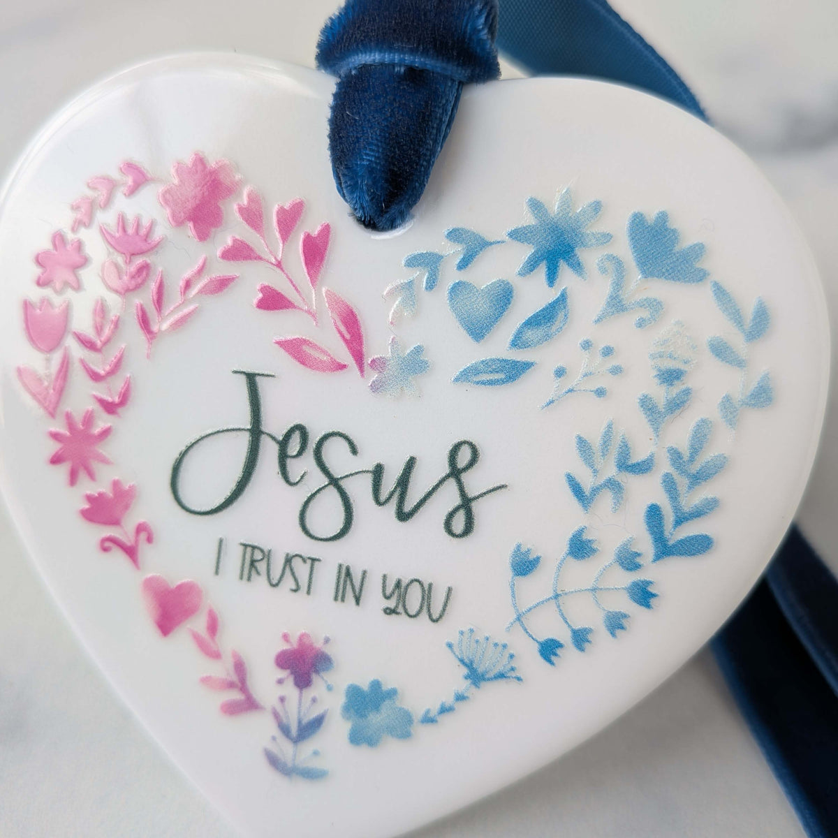 Jesus, I Trust in You Ceramic Heart Ornament — Divine Mercy - Firefly Wishes