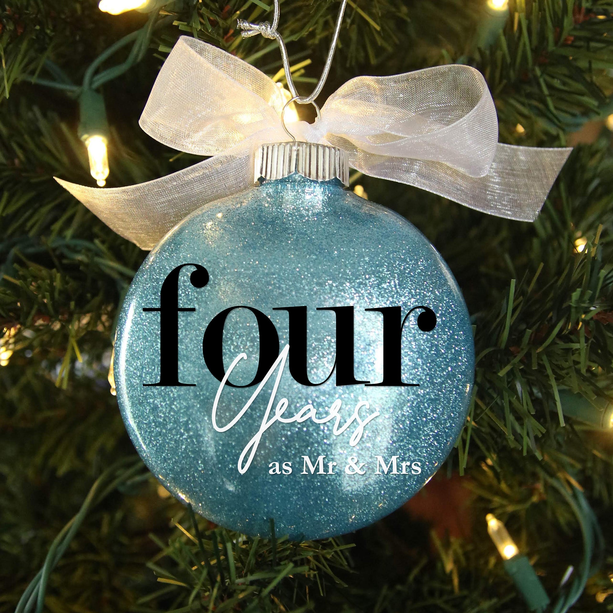 4th Wedding Anniversary Glitter Christmas Ornament