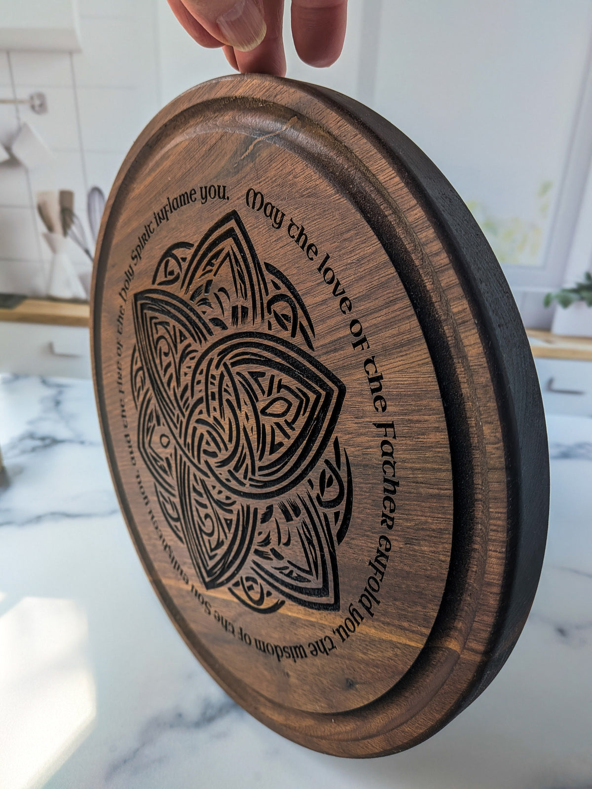 Celtic Trinity Knot Cutting Board — Irish Blessing
